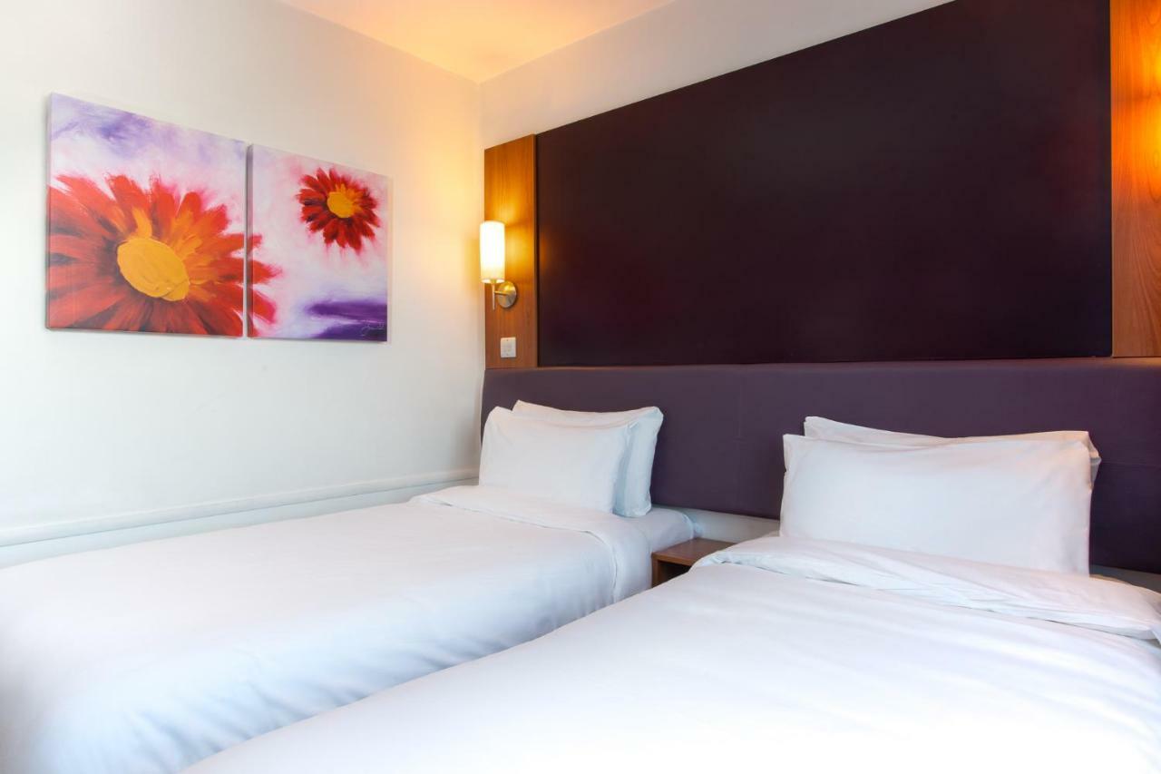 Hotel Newbridge Newcastle Upon Tyne Esterno foto